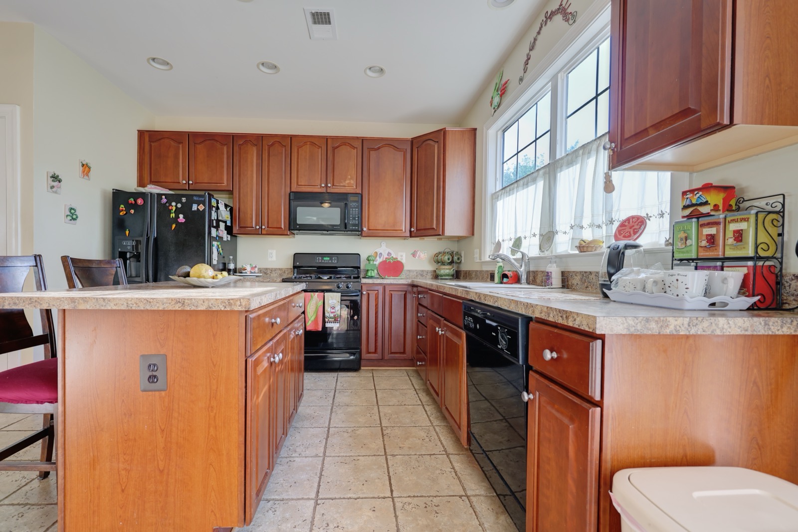 8182 Cobble Pond Way