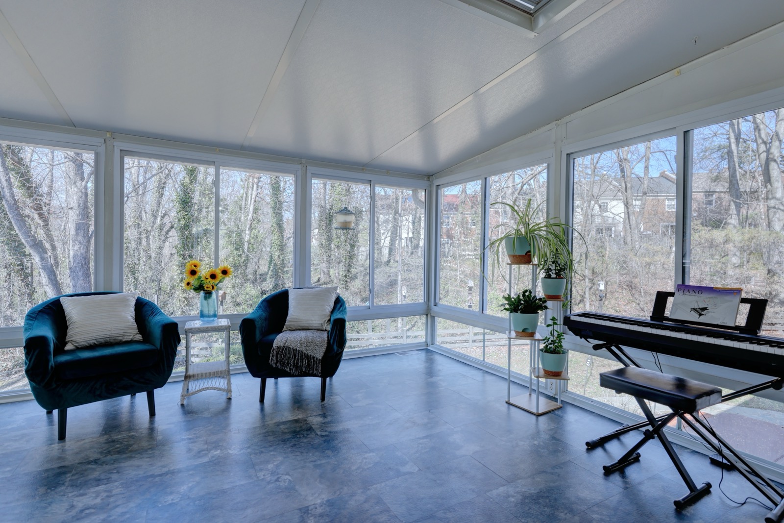 Sunroom, 8100 St David Ct